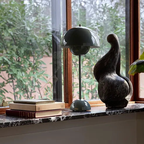 Flowerpot vp9 bordlampe, minimalistisk metal, kreativ sidelampe