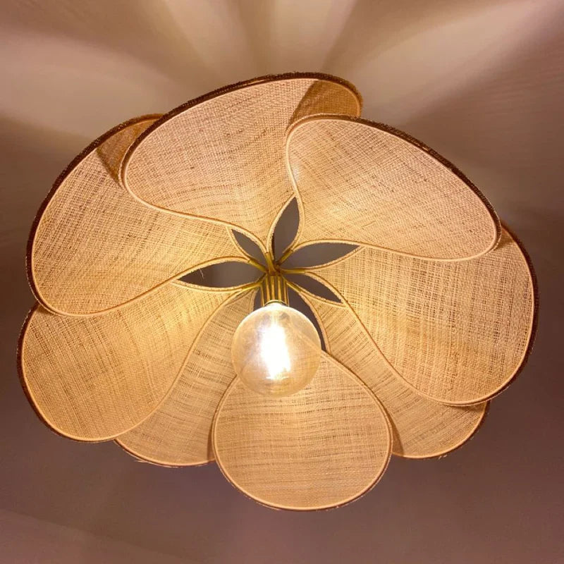 Petal-pendellampe