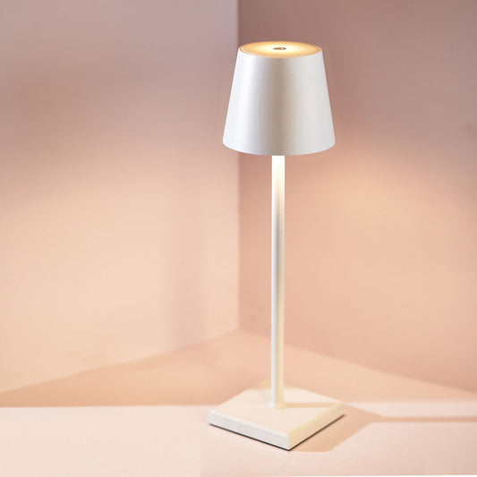 Auralamp - minimalistisk ledningsfri lampe